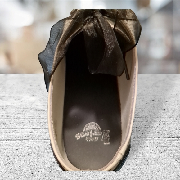 Dr. Martens 1461 HEARTS shoes size 8 US EU 39 🎉host pick🎉 - Picture 12 of 13